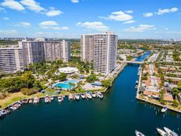Picture of 2500 Parkview Dr # 2206, Hallandale Beach, FL 33009