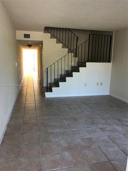 Picture of 1624 NE 151St St # 1624, Miami, FL 33162