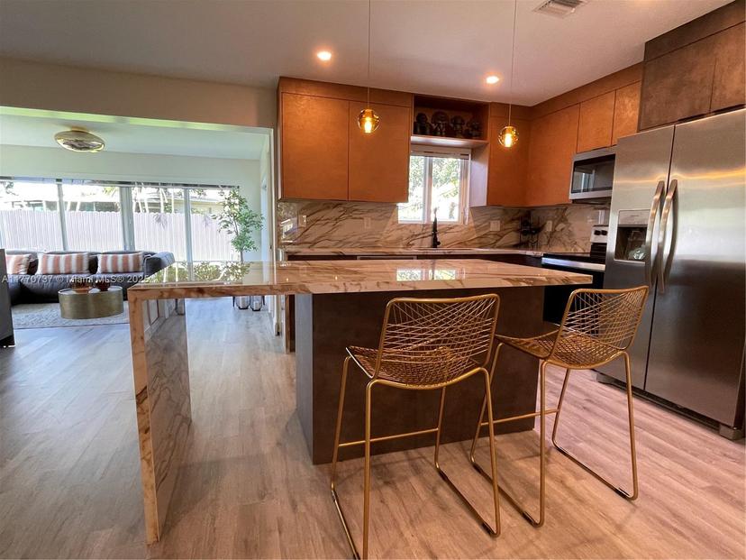 Picture of 5733 Madison St, Hollywood FL 33023