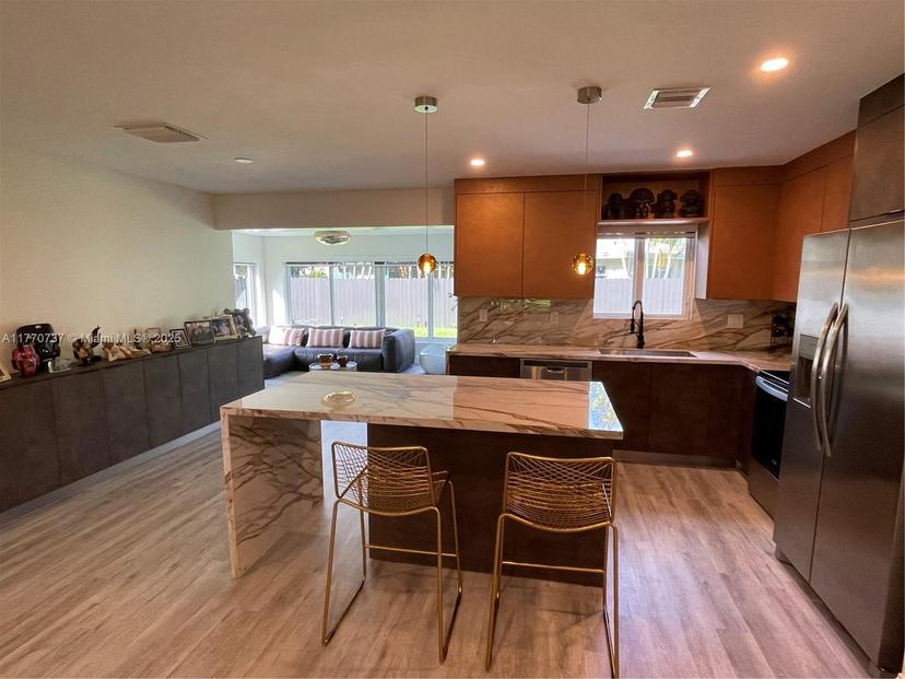 Picture of 5733 Madison St, Hollywood FL 33023