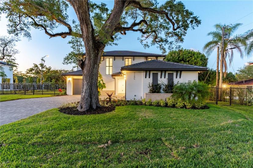 Picture of 7285 SW 72Nd Ter, Miami FL 33143
