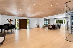Picture of 5601 San Vicente St, Coral Gables, FL 33146