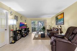 Picture of 5860 NW 44Th St # 109, Lauderhill, FL 33319