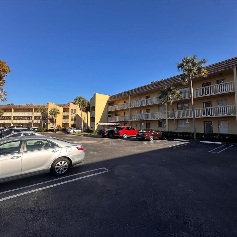 Picture of 5860 NW 64Th Ave # 203, Tamarac FL 33319