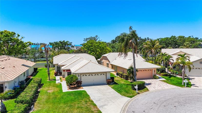 Picture of 4738 Dundee Dr., Bradenton FL 34210