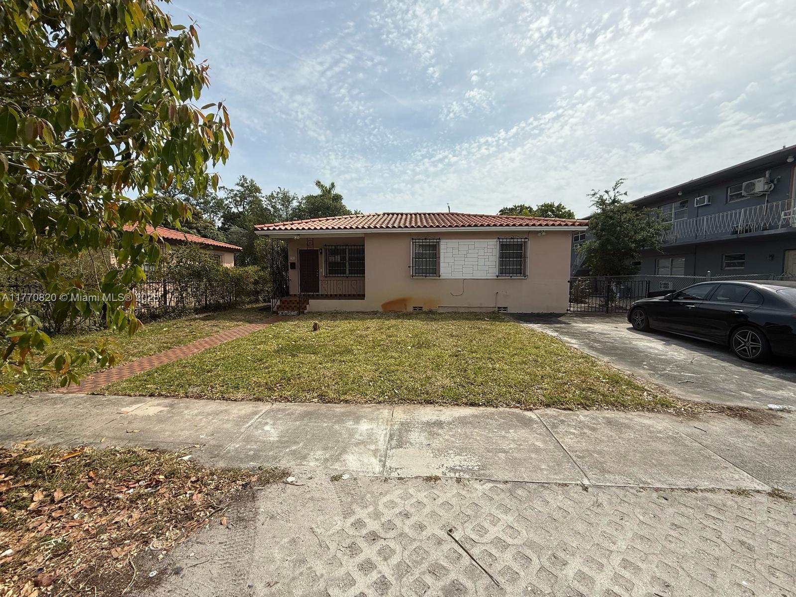 Picture of 781 NW 36Th Ave, Miami, FL 33125