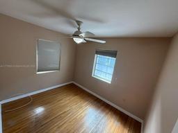 Picture of 781 NW 36Th Ave, Miami, FL 33125