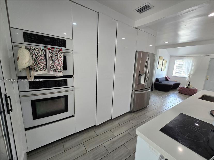 Picture of 1011 NW 64Th St, Miami FL 33150