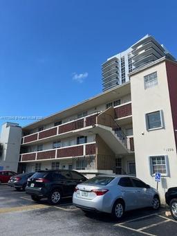 Picture of 1770 79Th St Cswy # D107, North Bay Village, FL 33141