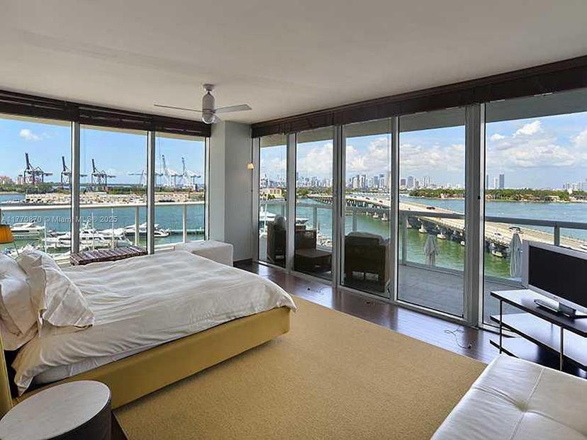 Picture of 450 Alton Rd # 701, Miami Beach FL 33139