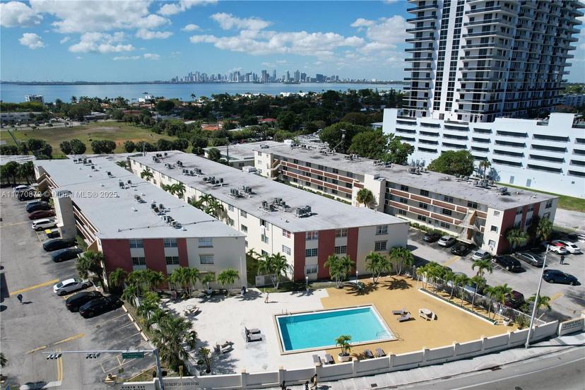 Picture of 1790 79Th St Cswy # B105, North Bay Village FL 33141