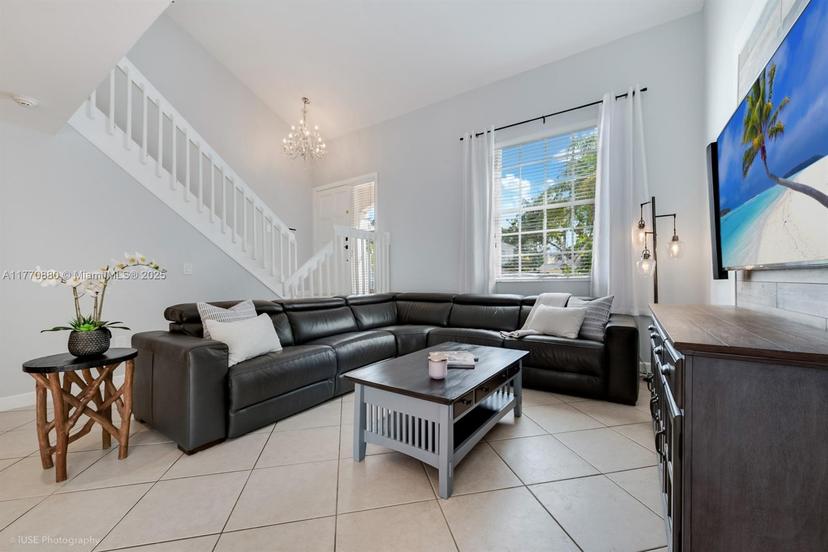 Picture of 11822 SW 102Nd St, Miami FL 33186