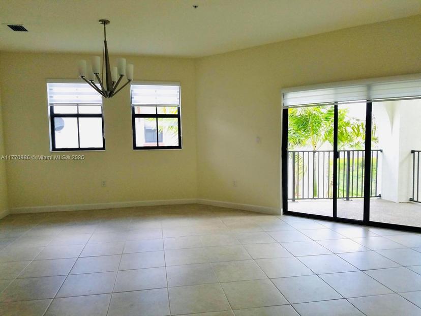 Picture of 10620 NW 88Th St # 204, Doral FL 33178
