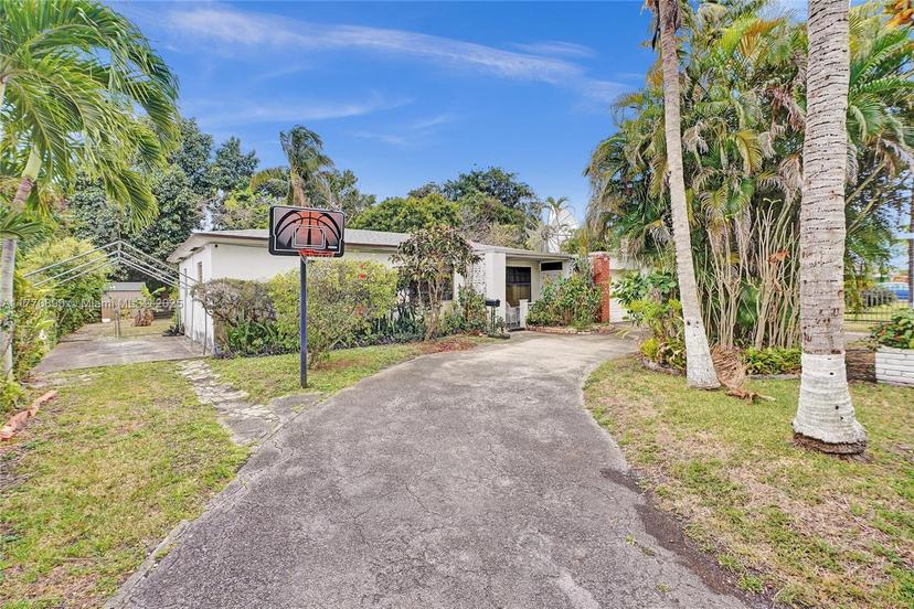 Picture of 1930 NW 132Nd St, Miami FL 33167