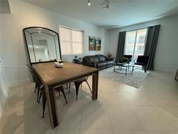 Picture of 7285 SW 90Th St # D212, Miami, FL 33156
