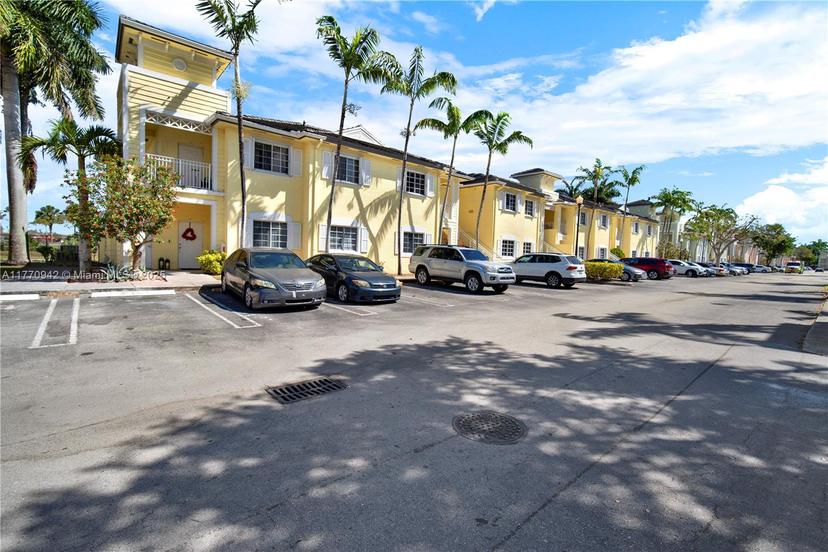 Picture of 2615 NE 4Th St # 202, Homestead FL 33033