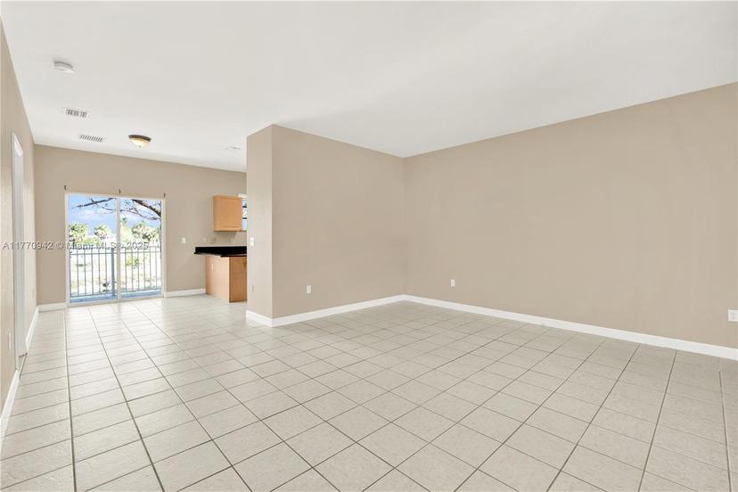 Picture of 2615 NE 4Th St # 202, Homestead FL 33033