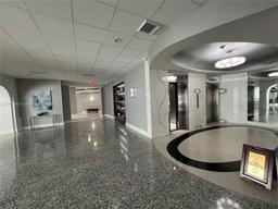 Picture of 3140 S Ocean Dr # 303, Hallandale Beach, FL 33009