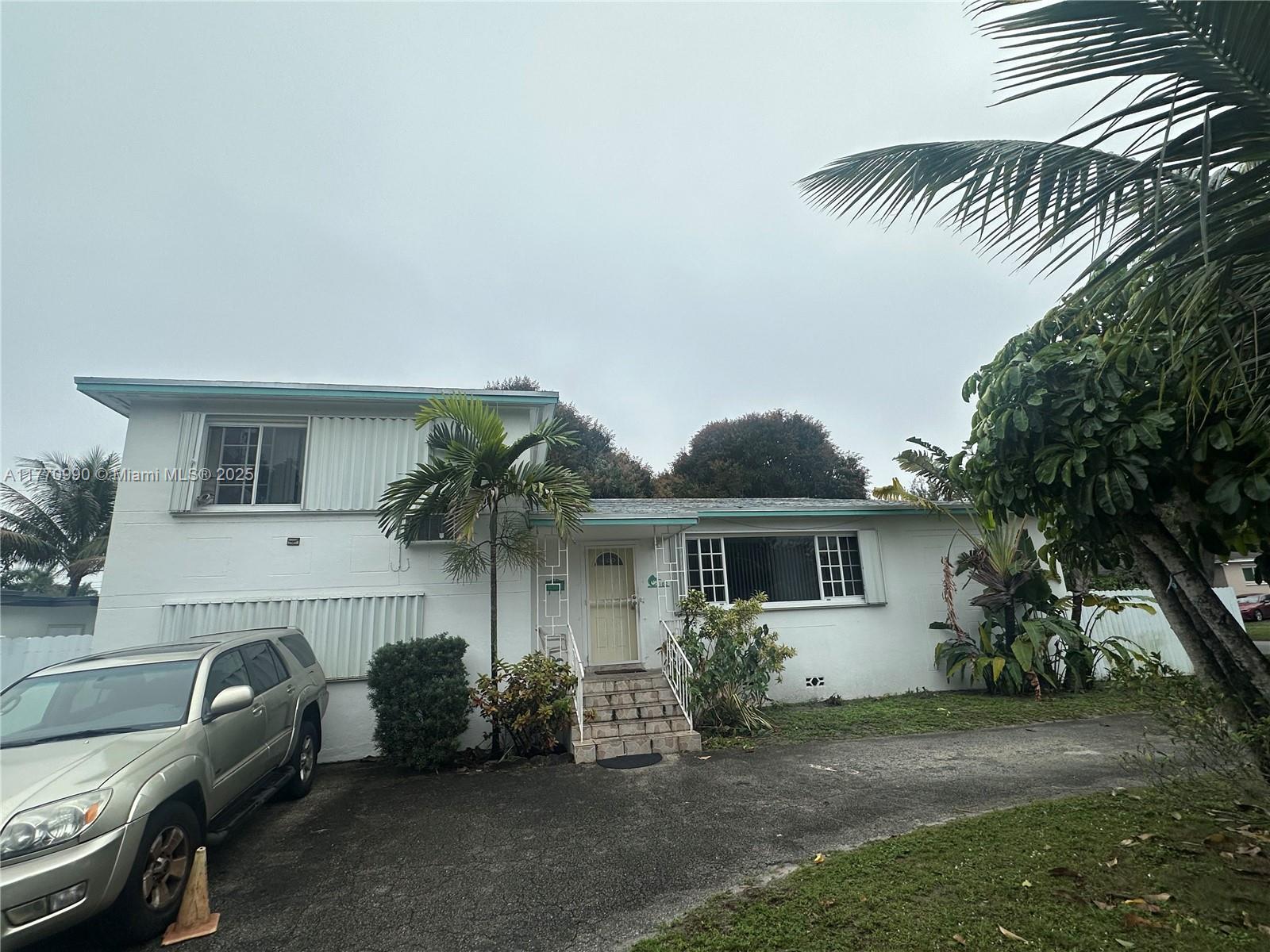 Picture of 102 NE 122Nd St, North Miami, FL 33161