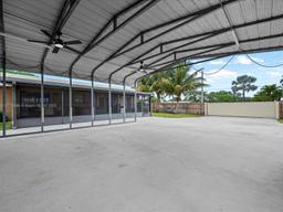 Picture of 102 Chapel Ln, Tequesta, FL 33469