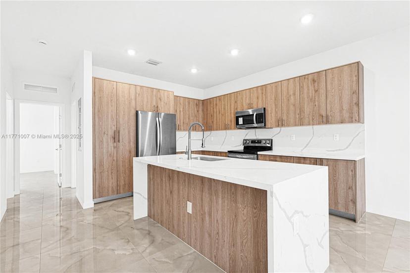 Picture of 28830 SW 162Nd Ave # 28837, Homestead FL 33033