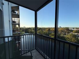 Picture of 3401 N Country Club Dr # 601, Aventura, FL 33180