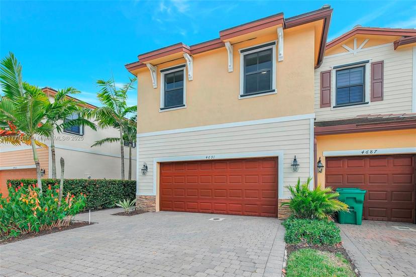 Picture of 4691 Brumby Ter, Davie FL 33314