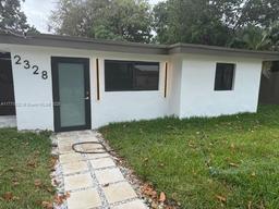 Picture of 2328 NW 105Th St, Miami, FL 33147