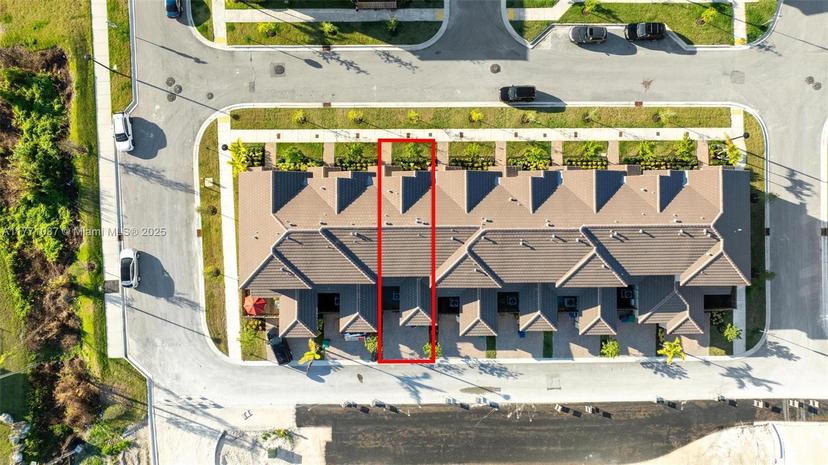 Picture of 14872 SW 265Th St # 14872, Homestead FL 33032