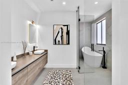 Picture of 2945 SW 37Th Ct, Miami, FL 33134