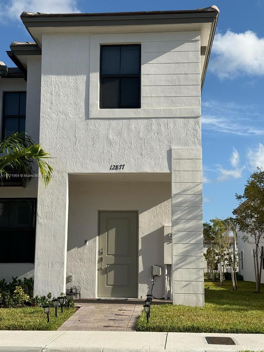 Picture of 12877 SW 232Nd Ln, Miami, FL 33170