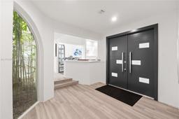 Picture of 10504 SW 129Th Ter, Miami, FL 33176