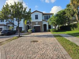 Picture of 11245 NW 88Th Ter, Doral, FL 33178