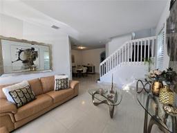 Picture of 11245 NW 88Th Ter, Doral, FL 33178