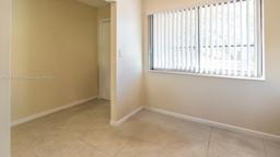 Picture of 7401 NW 16Th St # 207, Plantation, FL 33313