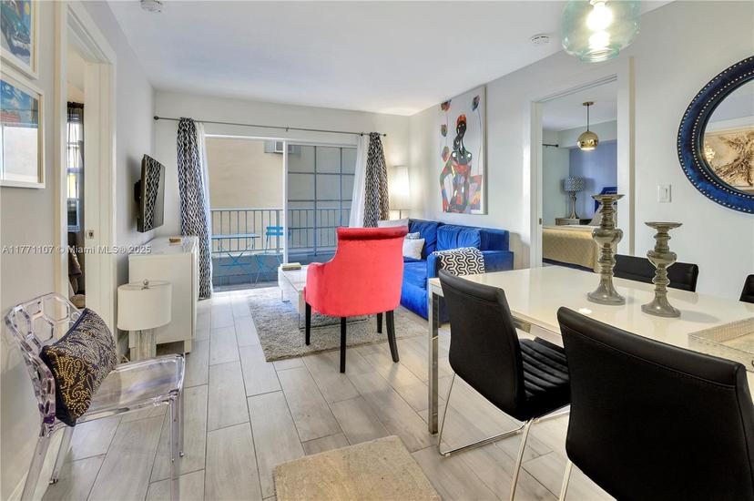 Picture of 2600 Collins Ave # 204, Miami Beach FL 33140