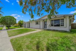 Picture of 18400 NE 8Th Ave, North Miami Beach, FL 33179
