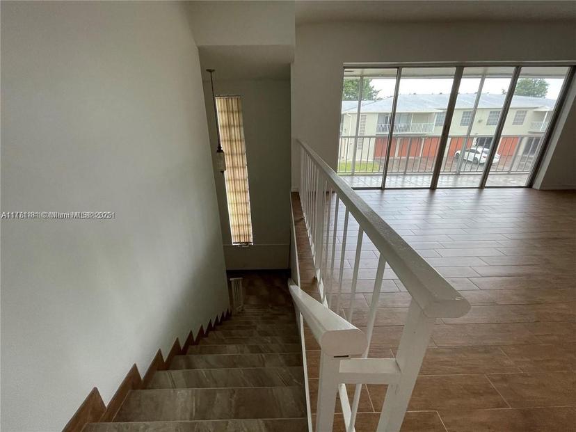 Picture of 5880 NW 57Th # 7, Tamarac FL 33319