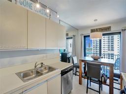 Picture of 1201 S Ocean Dr # 1409S, Hollywood, FL 33019