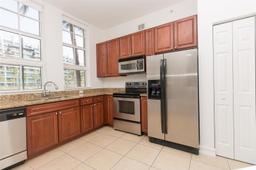 Picture of 3001 NE 185Th St # 113, Aventura, FL 33180