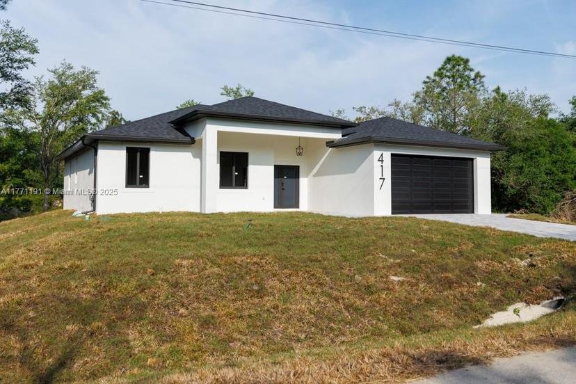Picture of 417 Cleveland Ave, Lehigh Acres FL 33972