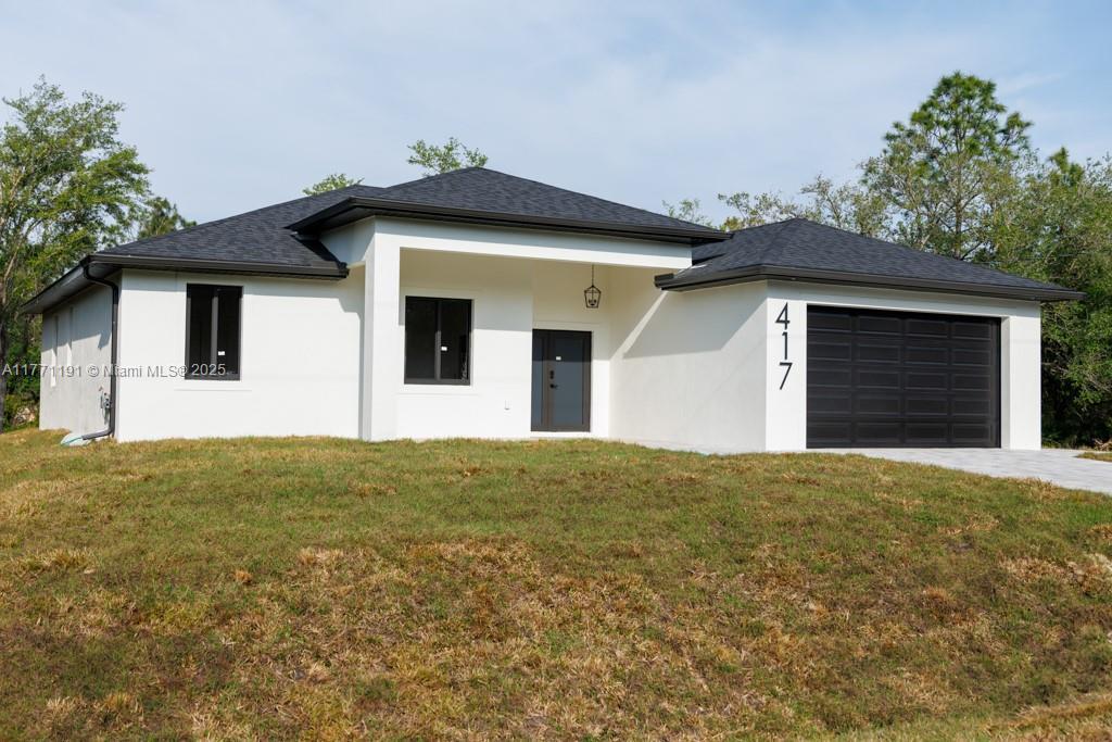 Picture of 417 Cleveland Ave, Lehigh Acres, FL 33972