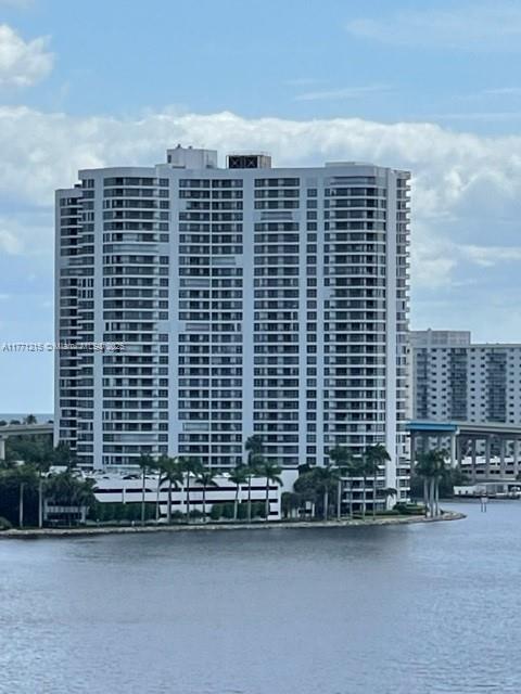 Picture of 19101 NE 36Th Ct # 1601, Aventura FL 33180