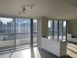 Picture of 19101 NE 36Th Ct # 1601, Aventura, FL 33180
