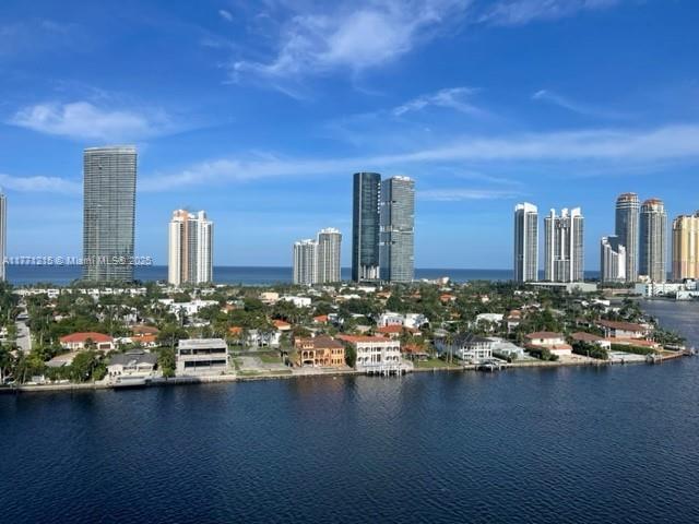Picture of 19101 NE 36Th Ct # 1601, Aventura, FL 33180