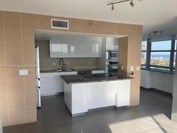 Picture of 19101 NE 36Th Ct # 1601, Aventura, FL 33180