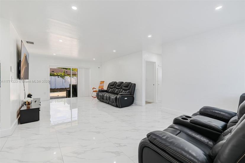 Picture of 9851 SW 165Th Ter, Miami FL 33157