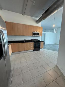 Picture of 2100 Van Buren St # 503, Hollywood, FL 33020