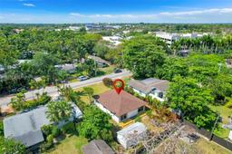 Picture of 9085 SW 157Th St, Palmetto Bay, FL 33157