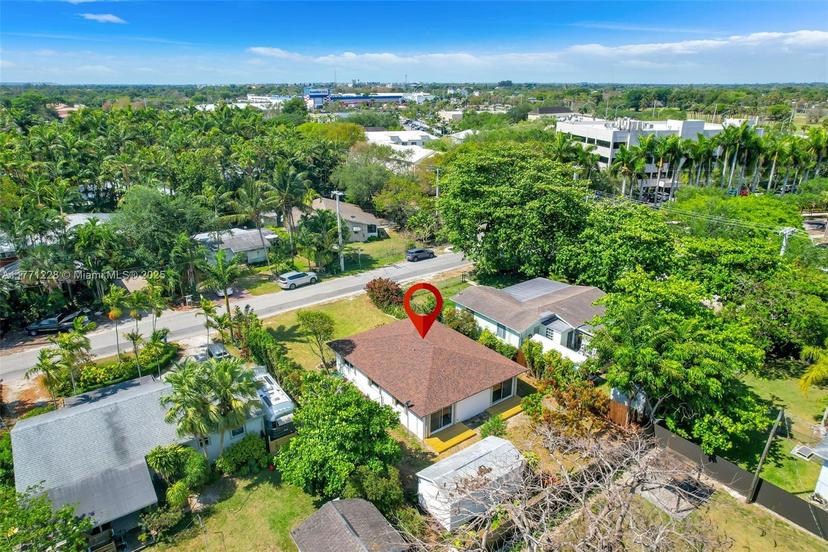 Picture of 9085 SW 157Th St, Palmetto Bay FL 33157